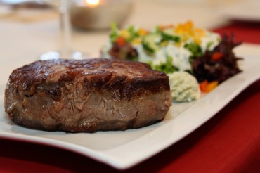 Steak auf dem Teller